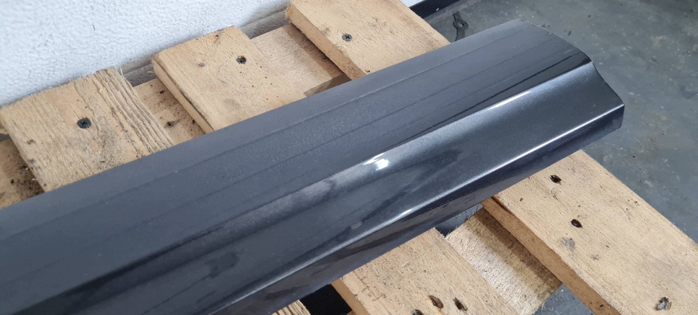Q5 8R moulding door right front front right LZ7L 8R0853960E