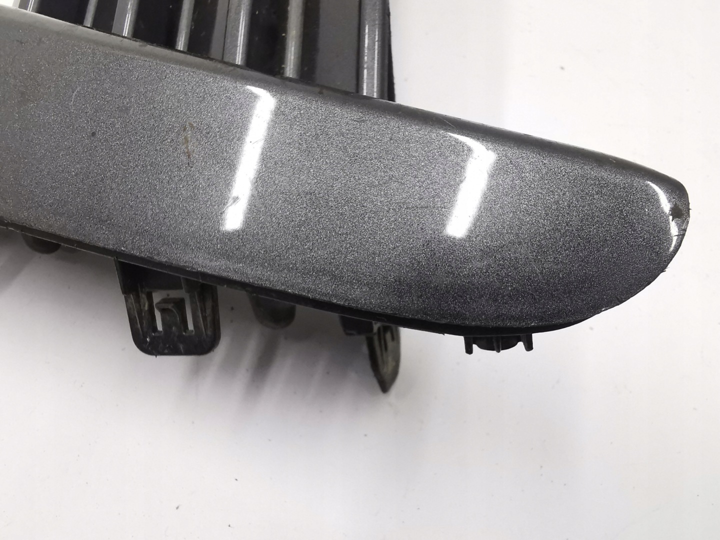grid frame of a bumper right TOYOTA COROLLA E16 / 81481-02650
