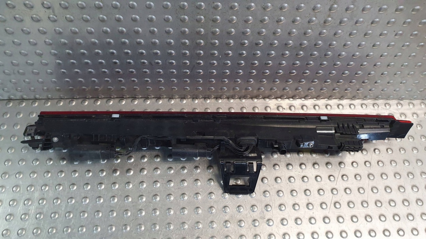 light rear part right VOLVO C40 21- 32133821