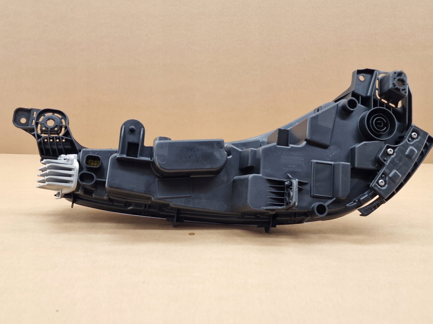 komplett links Licht FULL LED LYNK & CO