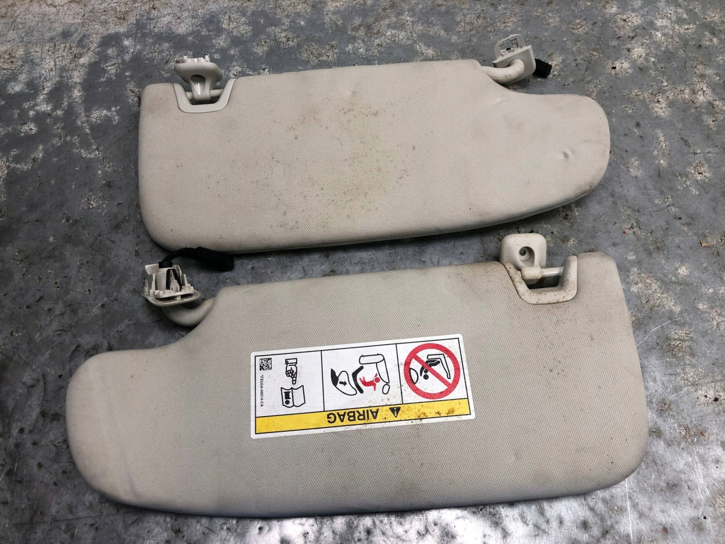 visor cover PRZECIWSLONECZNA left right FORD EDGE MK2 FT4B-R041K16