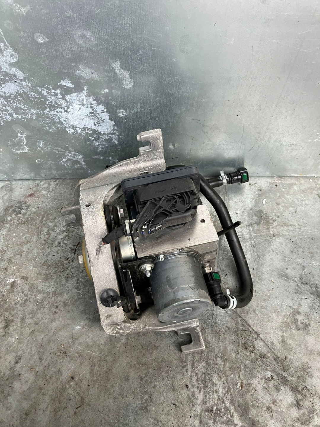 pump ABS RENAULT ZOE 472103058R
