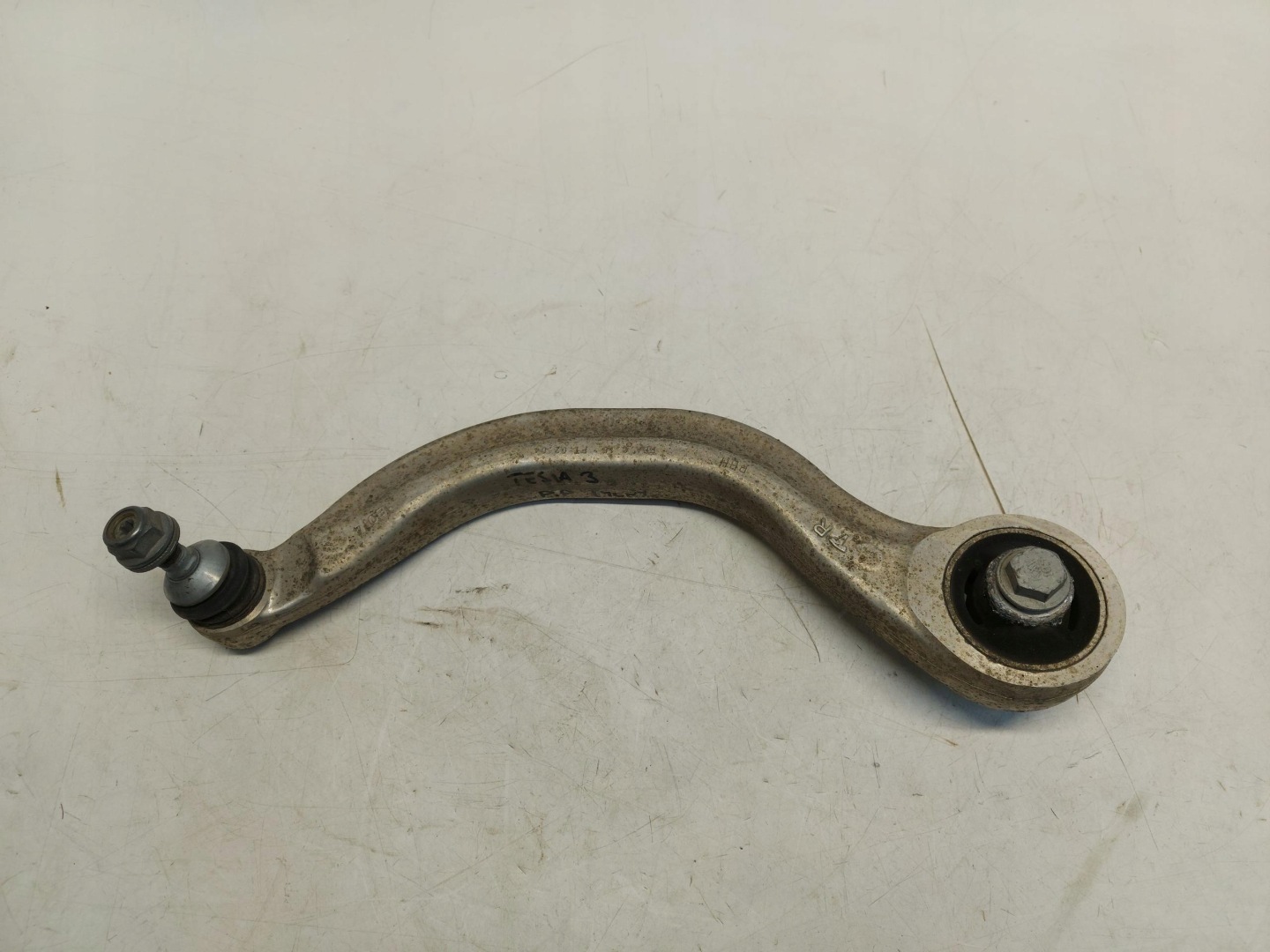 TESLA 3 III arm front right rear