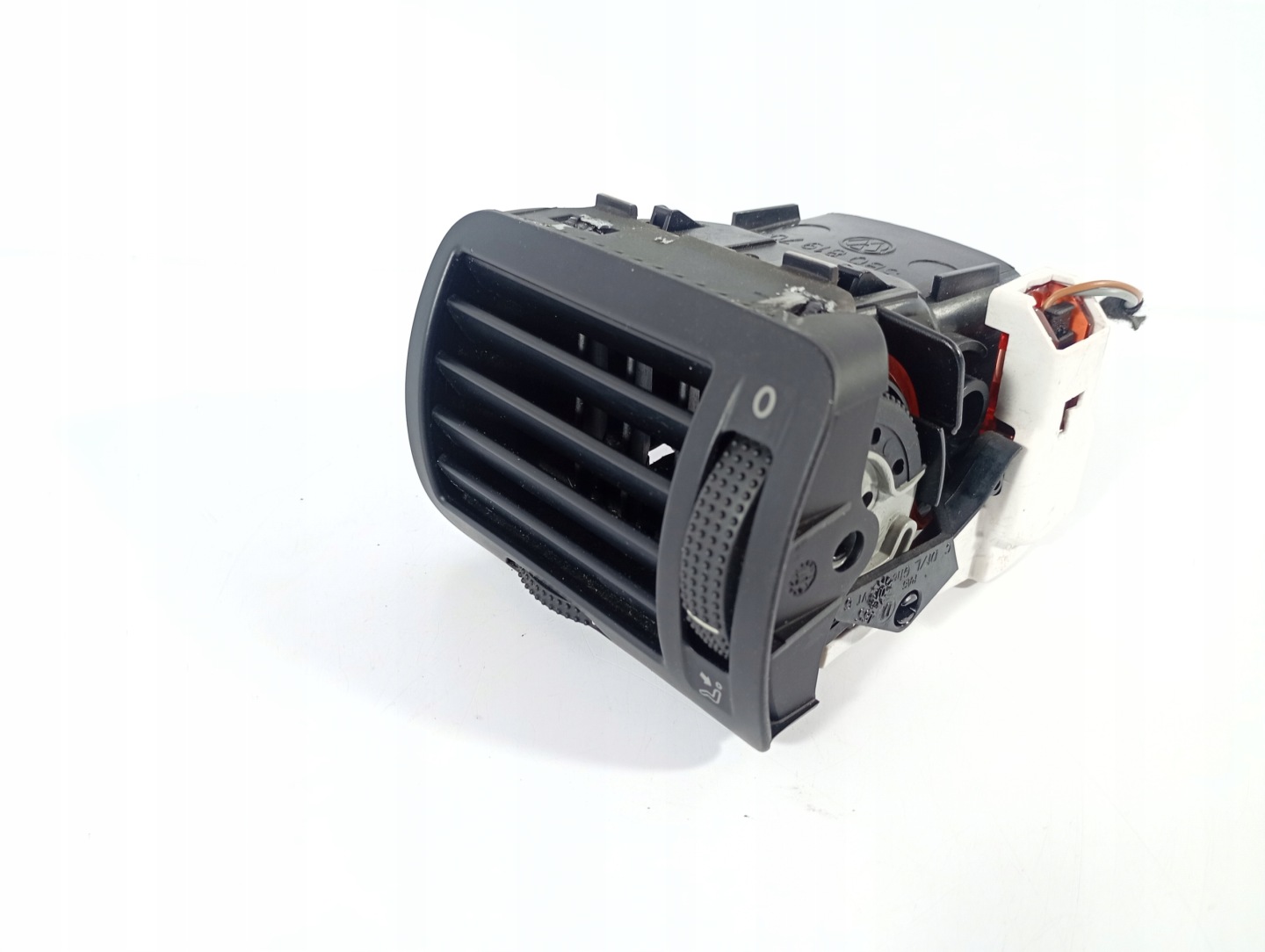 VW PASSAT B5 FL 00-05 grid air conditioning devices left driver´s OE 3B0819703D