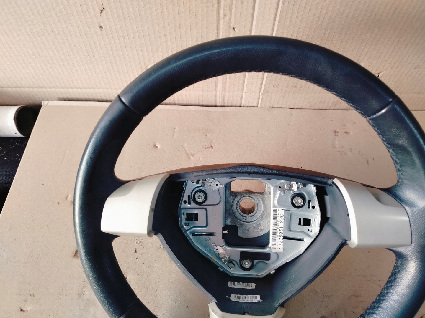 Opel Astra H 3 III GTC lenkrad 13235031 Leder
