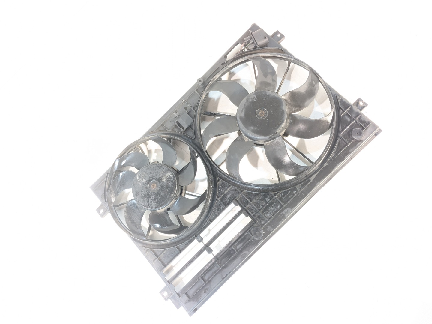 ventilátor chladiče VW Golf V 5 04-08