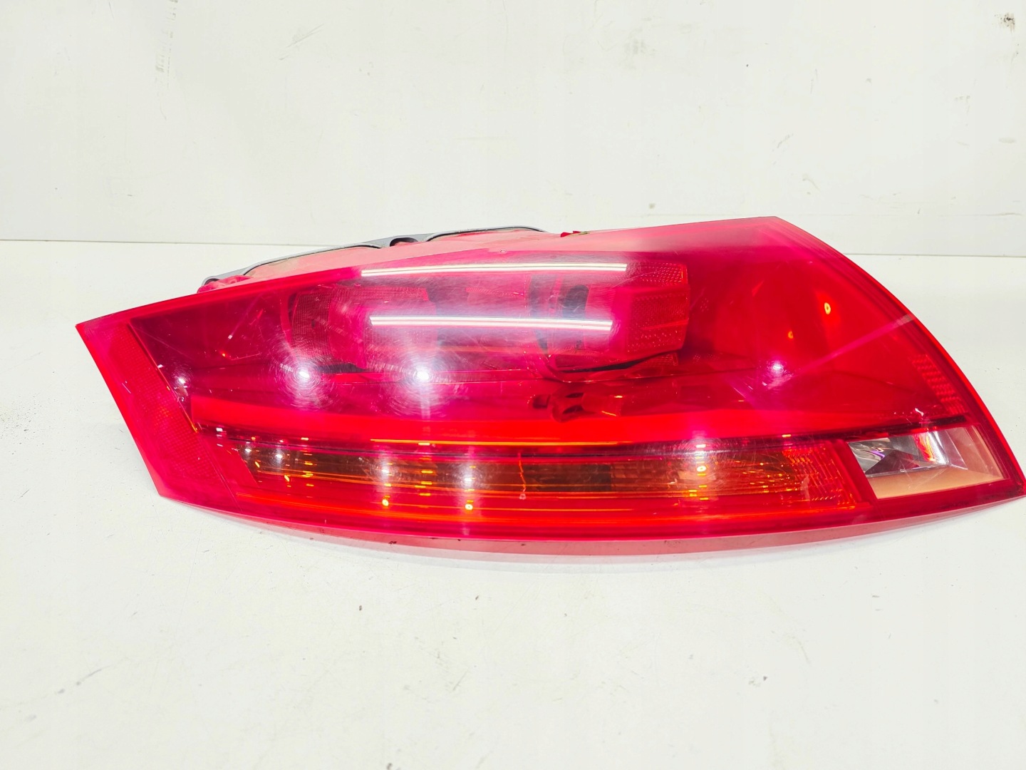 light left rear part AUDI TT 8J 8J0945095B