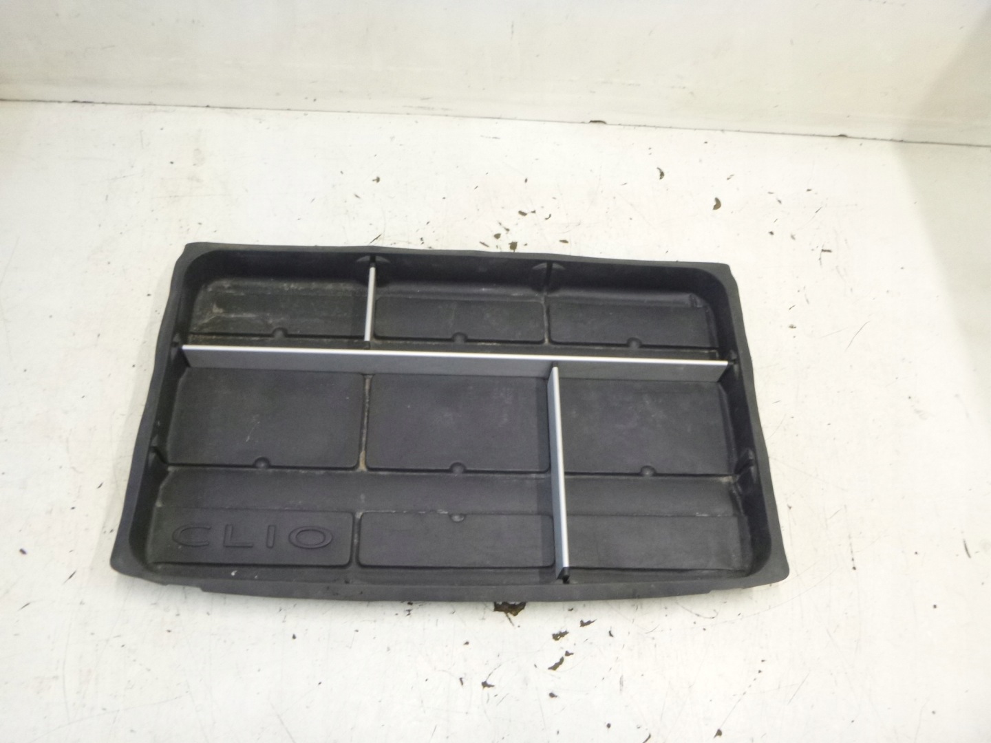 Kuweta boot Renault Clio III 2010r. 3d 7711237297