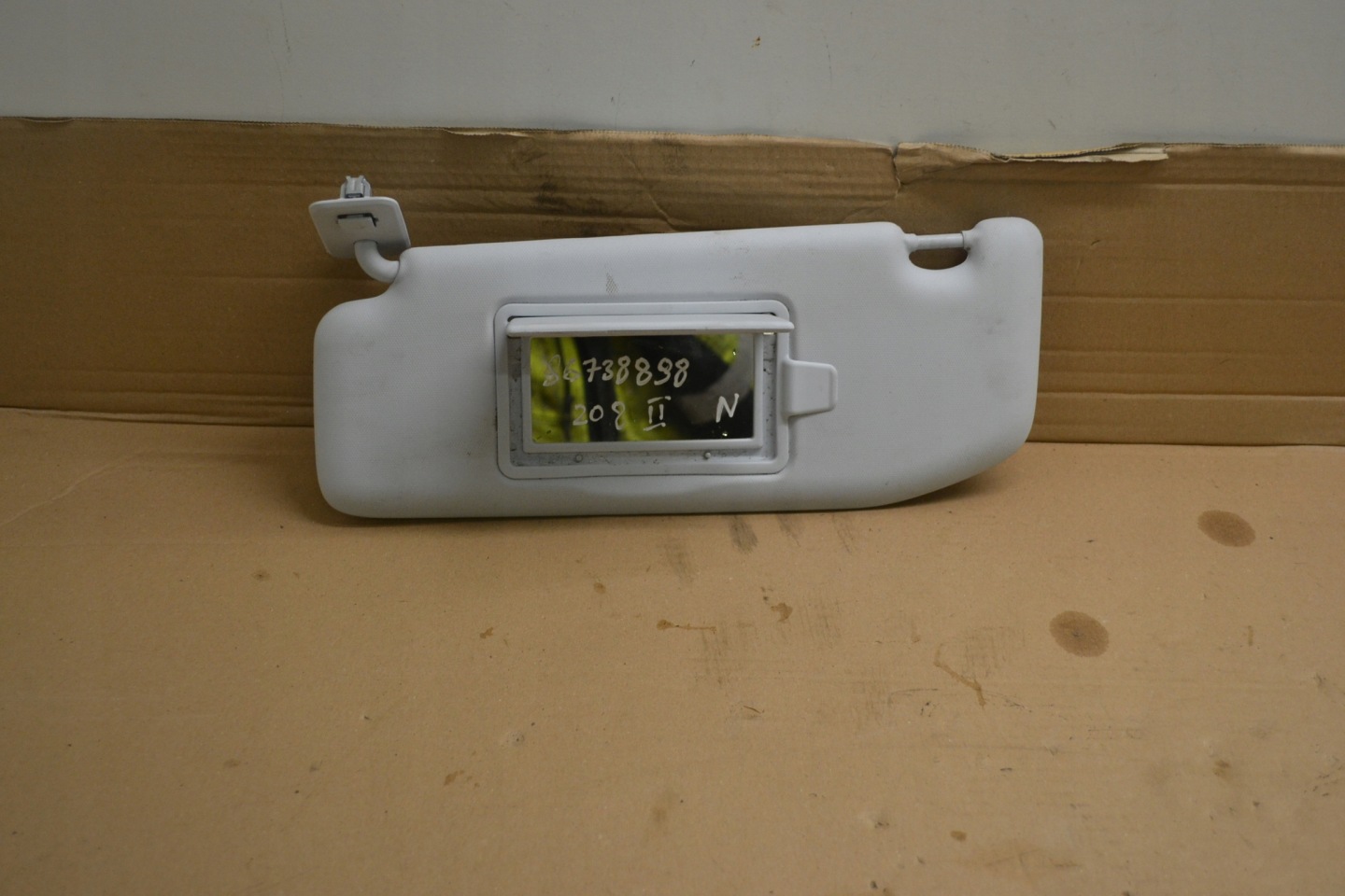 covers PRZECIWSLONECZNA right left PEUGEOT 208 II