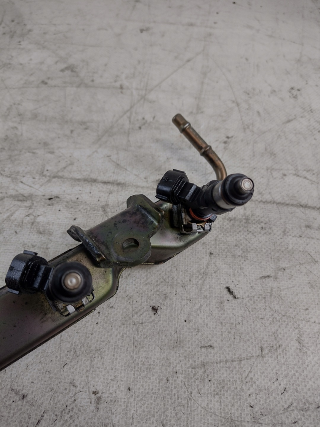 Rampe injection Nissan Micra K12 1,2B