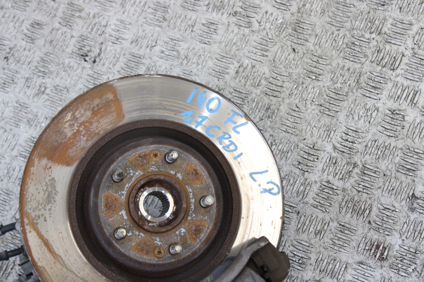 swing shock absorber McPherson left front HYUNDAI I40 LIFT