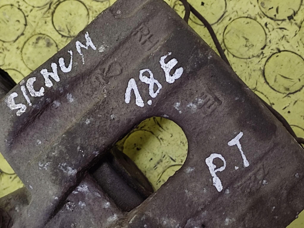 OPEL SIGNUM 1.8 caliper brake right rear part