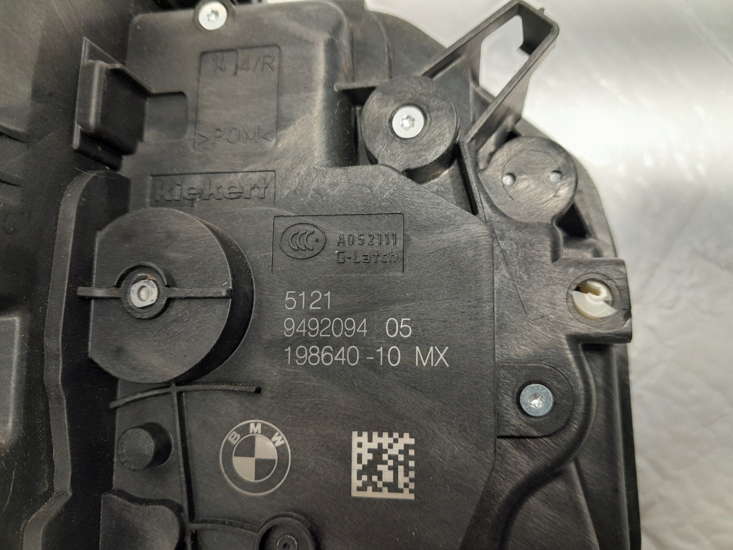 BMW X3 G01 LCI lock door right front 9492094