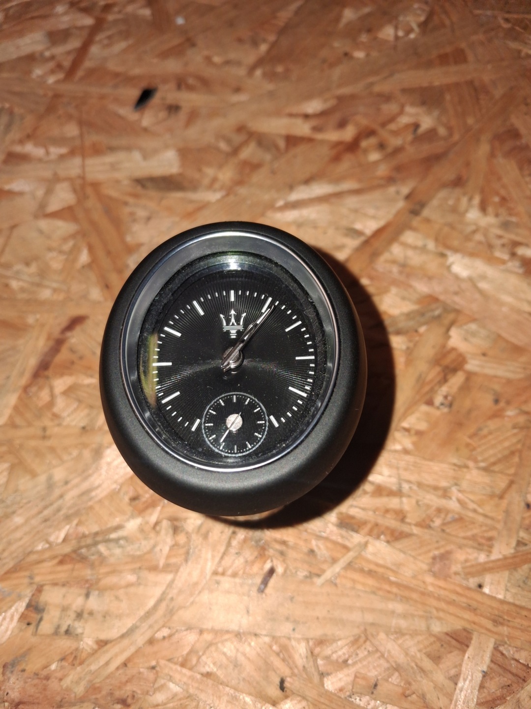 clock STOPER consoles MASERATI LEVANTE 670063100