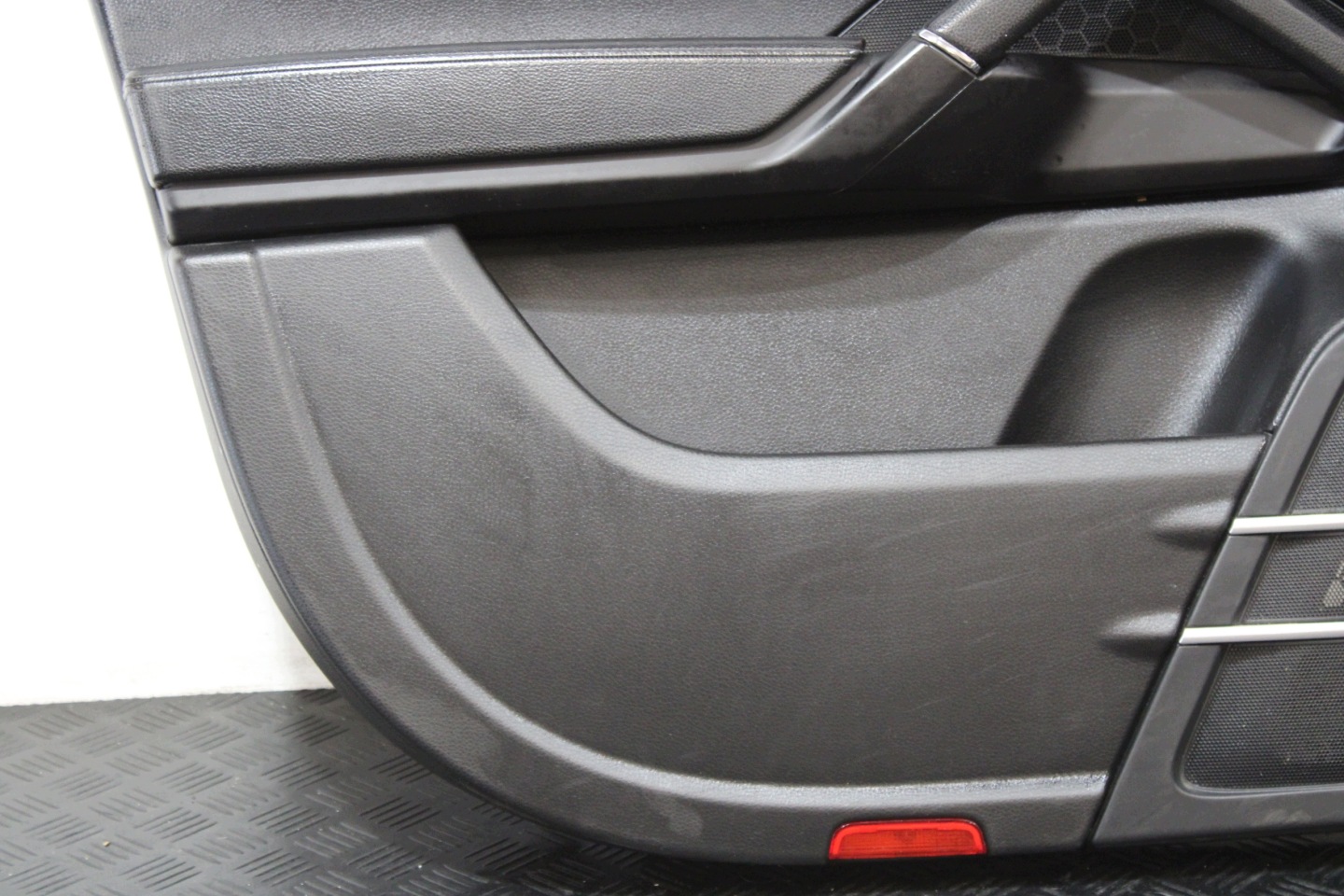 upholstery side door left front PORSCHE CAYENNE II 2 7P5 LIFT