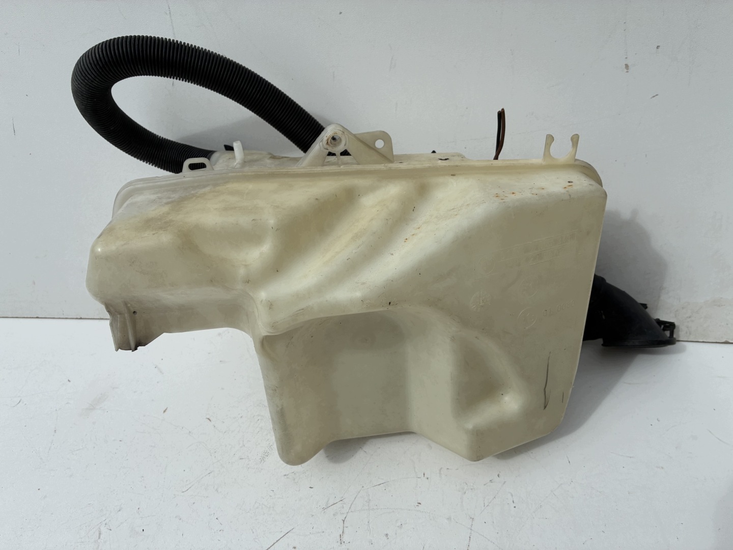 spremnik gasa mlaznice xenon BMW Seria 5 6 E60 E61 E63 E64 ==OEM==