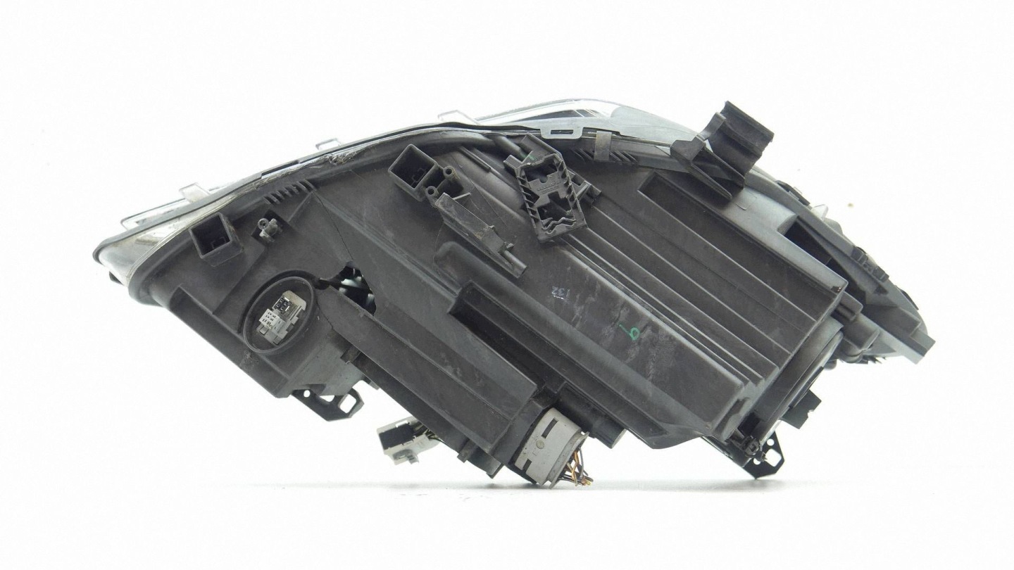 REFLEKTOR light left front left BI XENON MERCEDES CLA W117 A1179065300