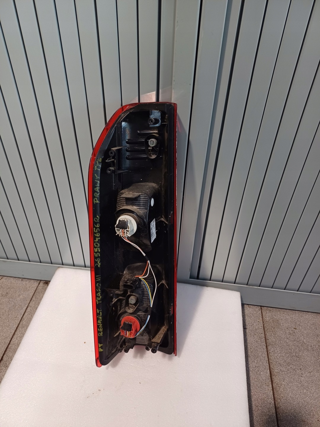 light right rear part rear RENAULT TRAFIC 3 III 265504656R