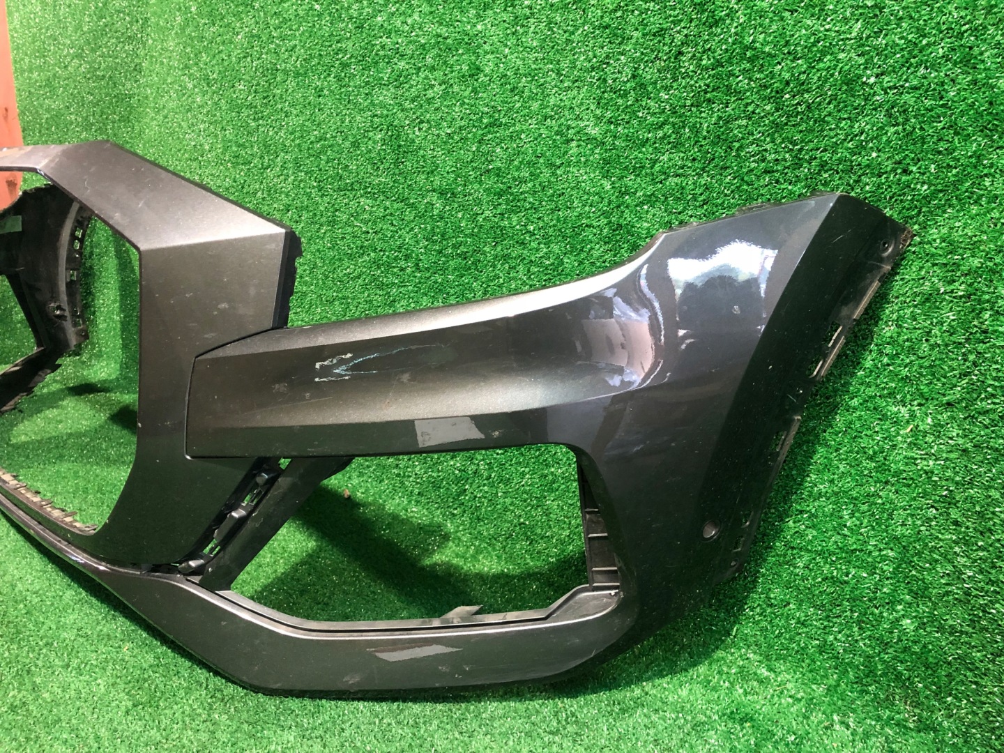 front bumper front AUDI Q8 18- 4M8