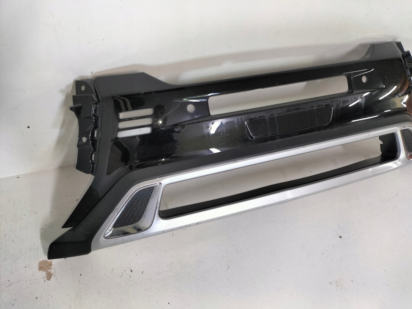 spoiler nárazníku předek MITSUBISHI OUTLANDER III 18