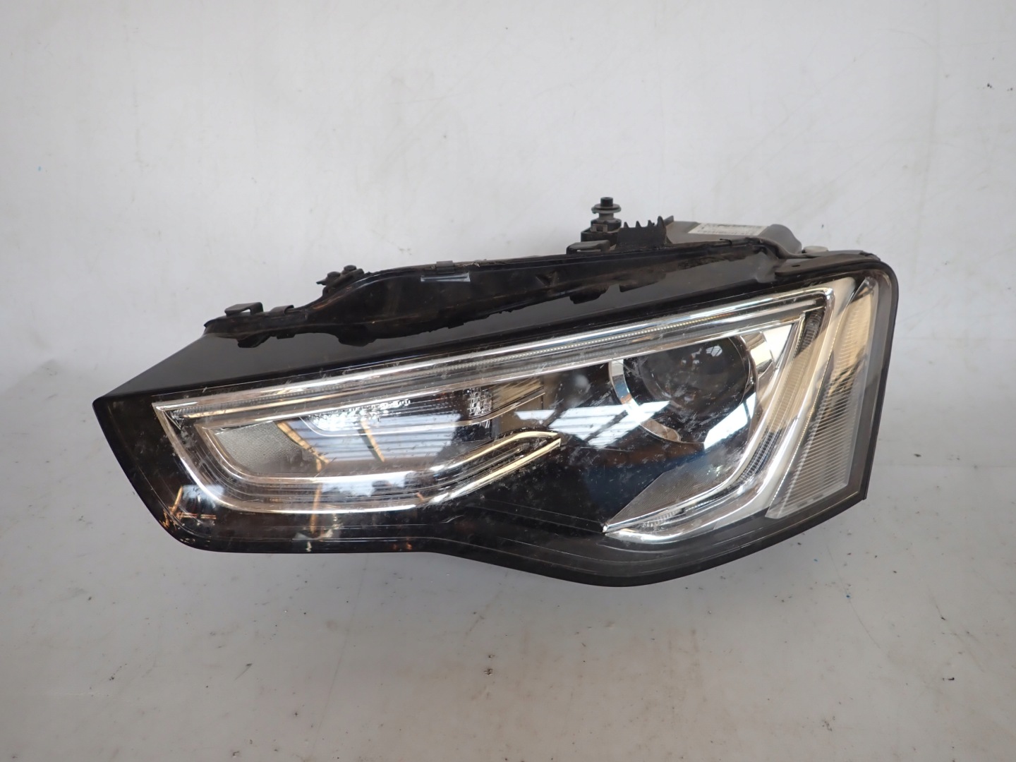 AUDI A5 8T LIFT 11- light left front front XENON 8T0941043