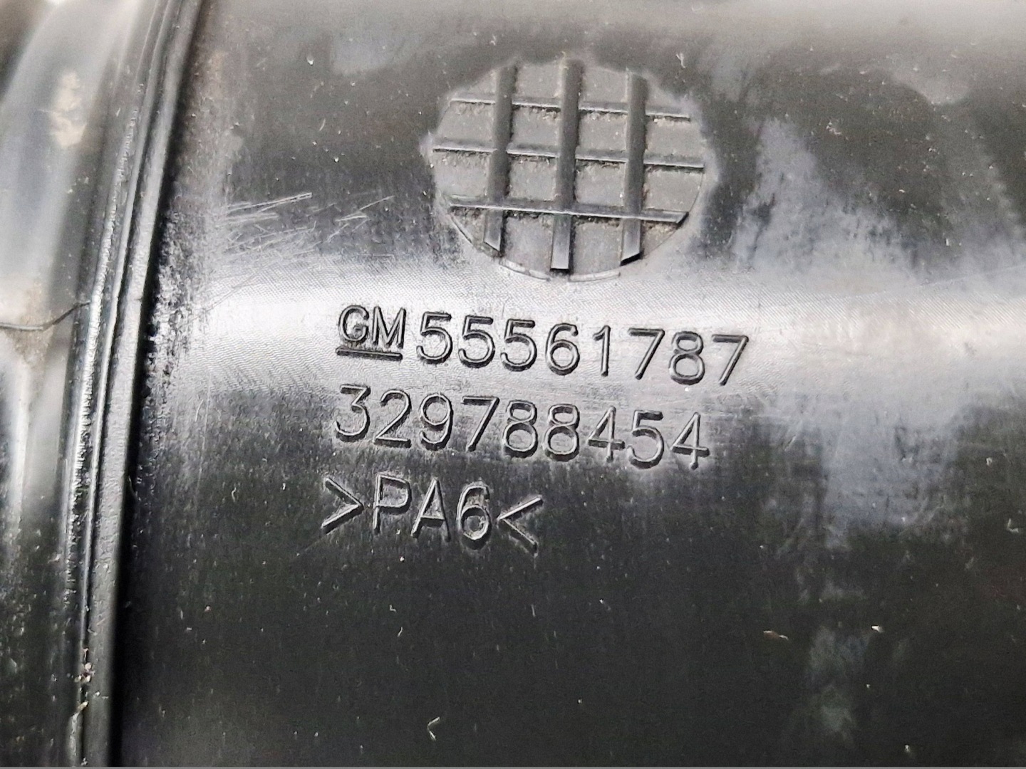 flow meter hose air hose Opel Insignia A 2.0 CDTI 55562426