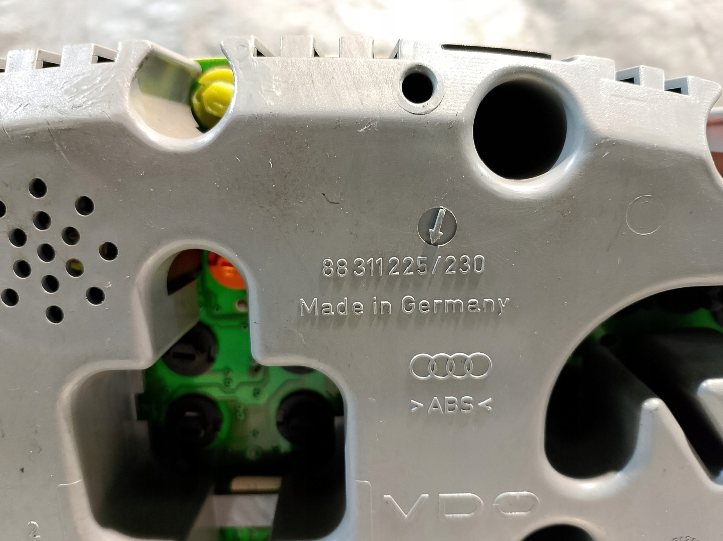 dials AUDI A4 B5 DIESEL 88311225/230 81117898