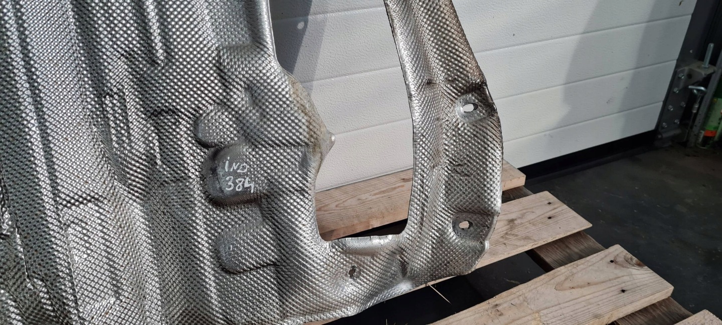 A5 8W S5 LIFT Blende Abdeckung TERMICZNA TUNELU 8W0803979F A4 B9