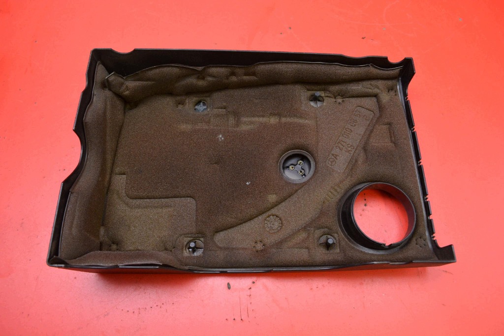 motor cover upper A2710100867 MERCEDES C-class W204 1.8 compressor; 156KM