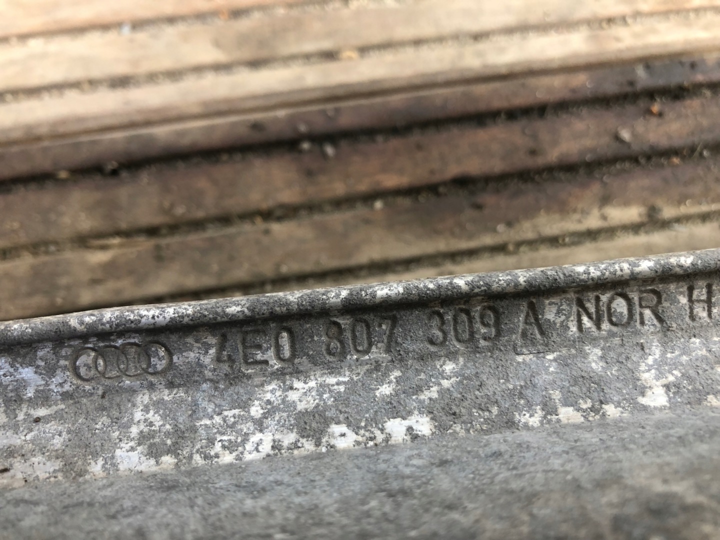 AUDI A8 D3 sider pillar rear part 4E0807309A