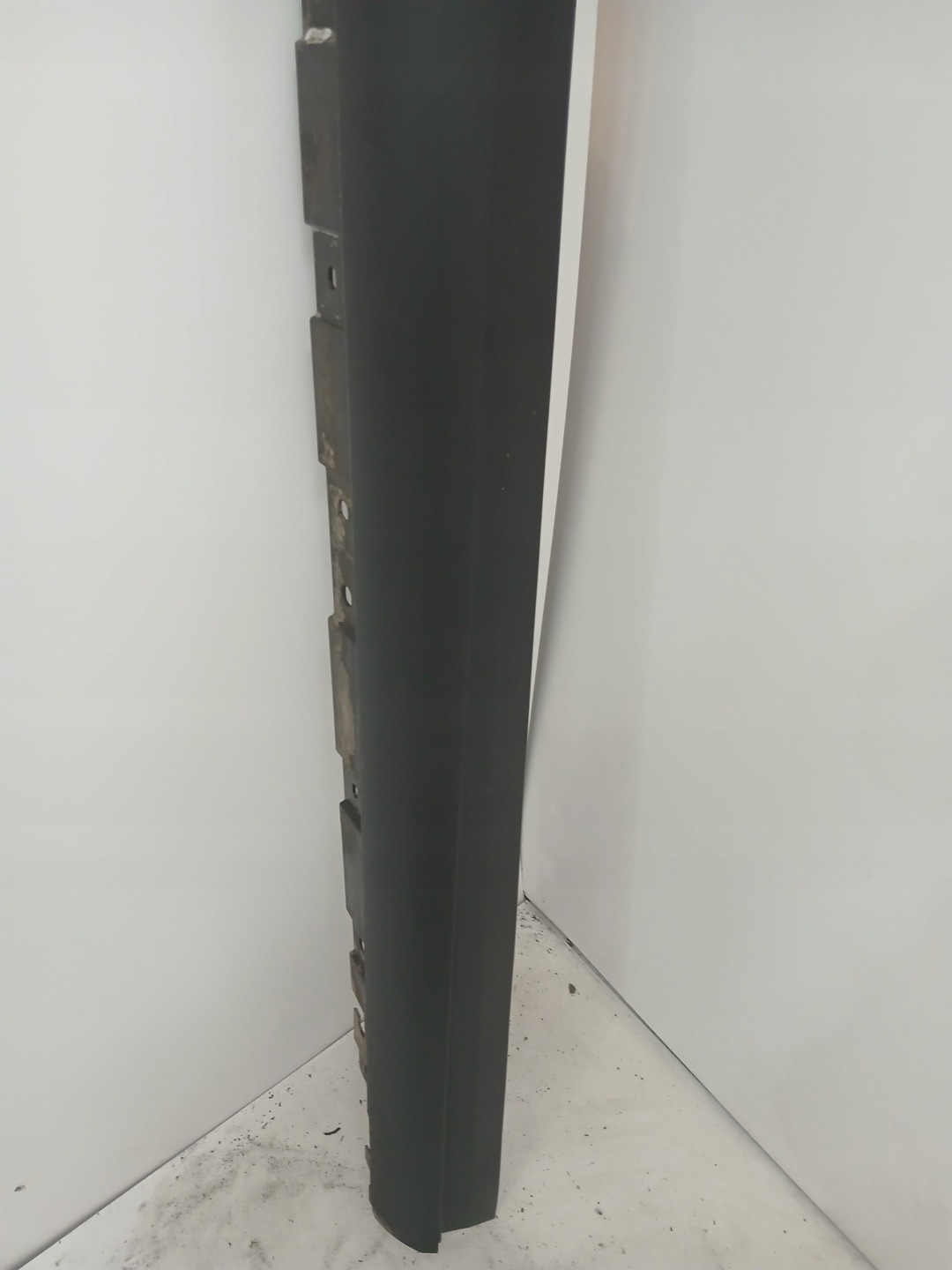 moulding threshold right cap BMW X3 F25
