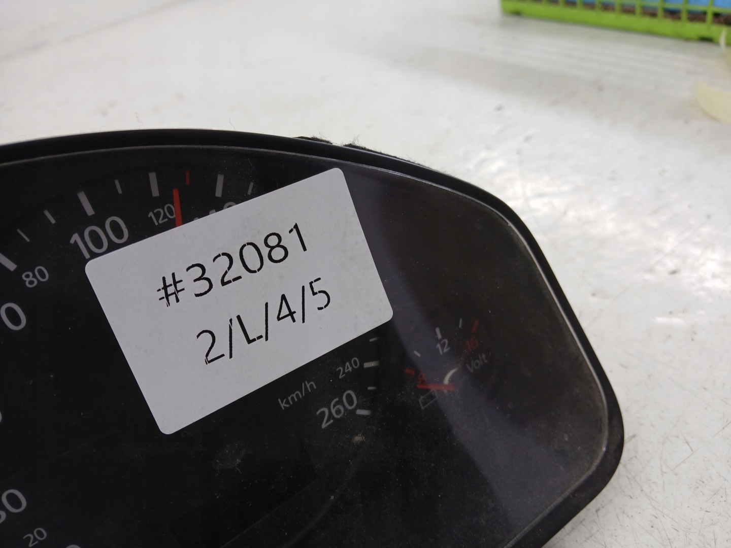 AUDI A6 C5 budíky budiky 4B0920950D