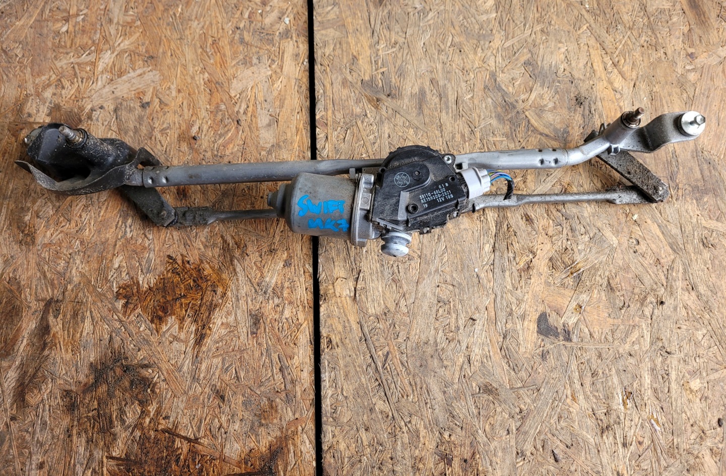 wiper mechanism front SUZUKI SWIFT MK7 MK-7