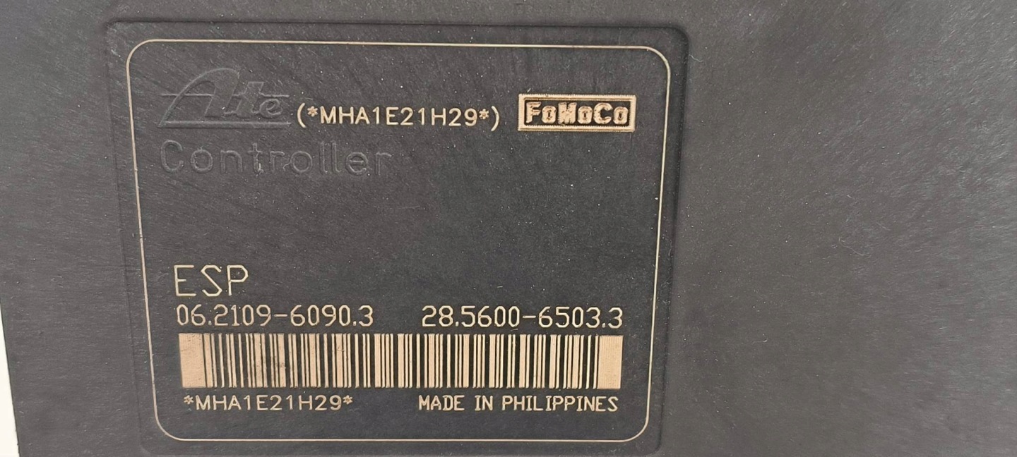 pump ABS brake DP74-437A0-B MAZDA 2 II DE