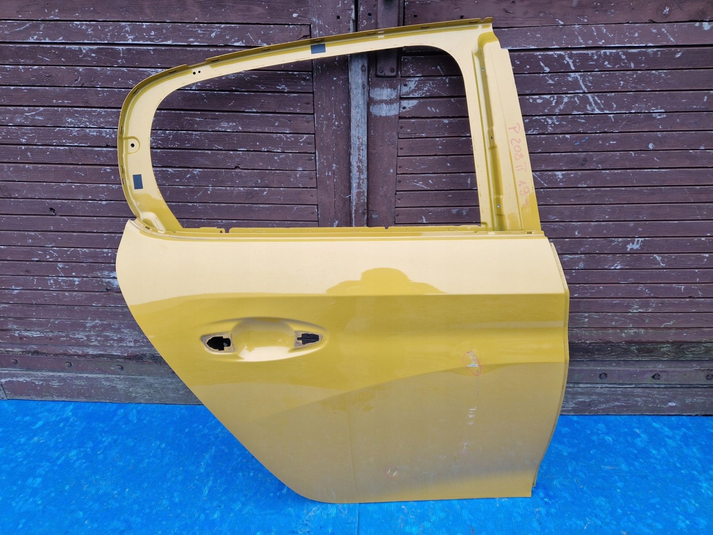 door right rear. PEUGEOT 208 II 2019R->
