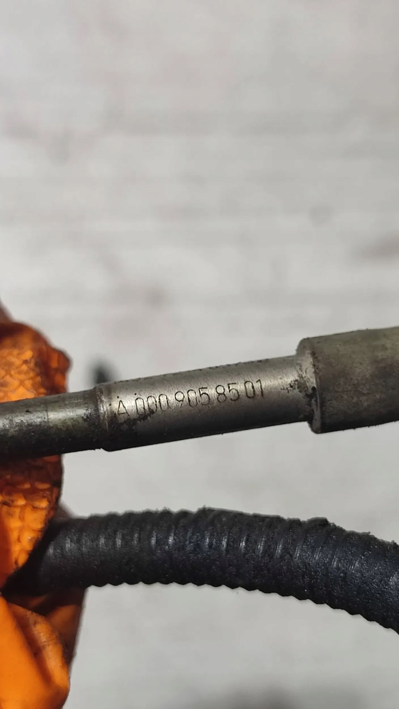 Mercedes-Benz CLA W117 14r. 2.2cdi Sensor temperatury Gase