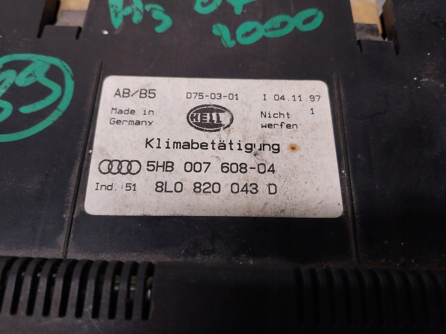 PANEL Bouches buses Climatisateur air conditionné 8L0820043D AUDI A3 8L A4 B5