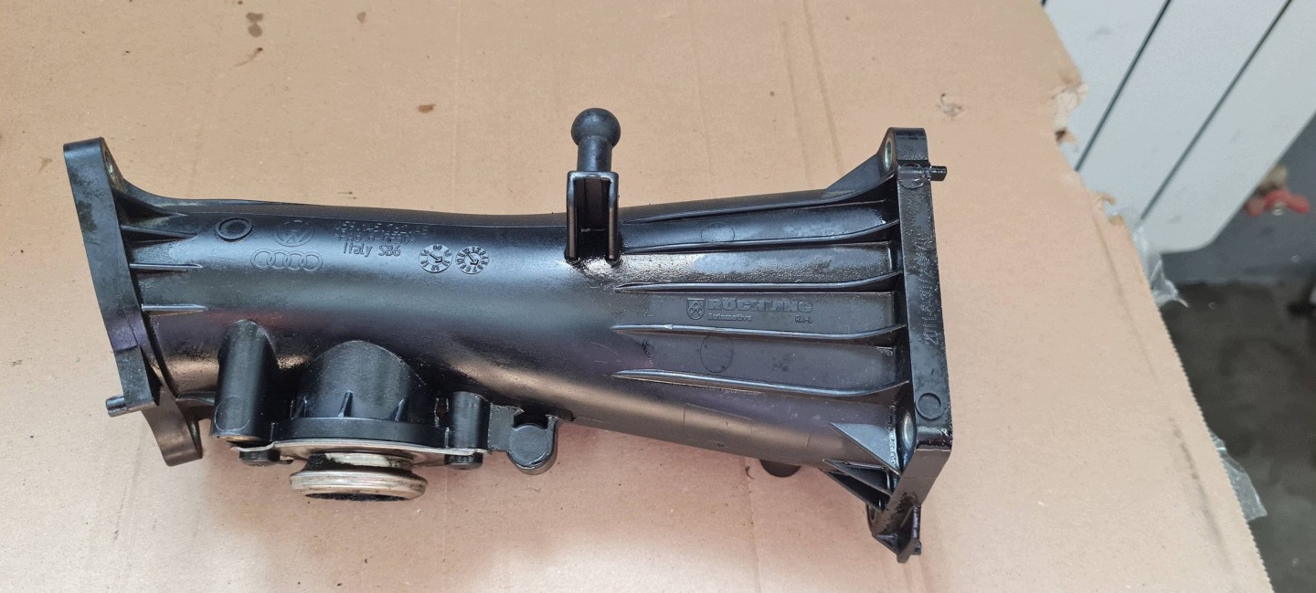 A7 4G pipe air hose 3.0 TDI 059145762AB A6 C7 A5 A4 B8 Q5