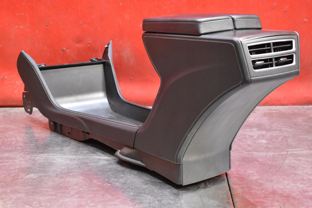 TUNEL central armrest SKORZANY EU 1026730-00-E TESLA MODEL S 12-20