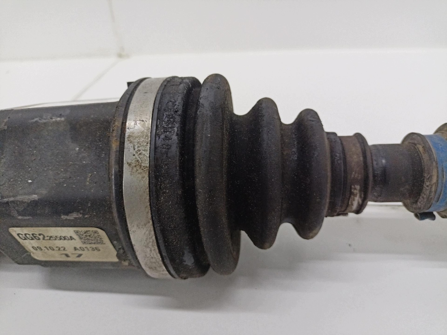 semi-axis front right side Mazda 3 2 BL 2010 GG6225500A