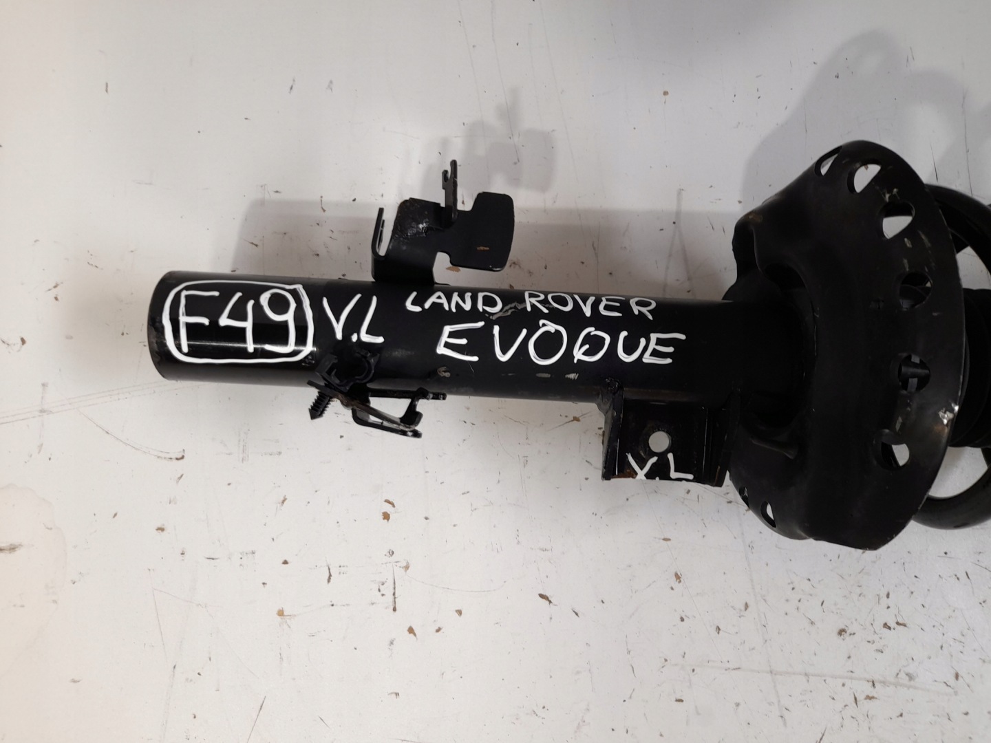 LAND ROVER DISCOVERY EVOQUE shock absorber front left (F49)