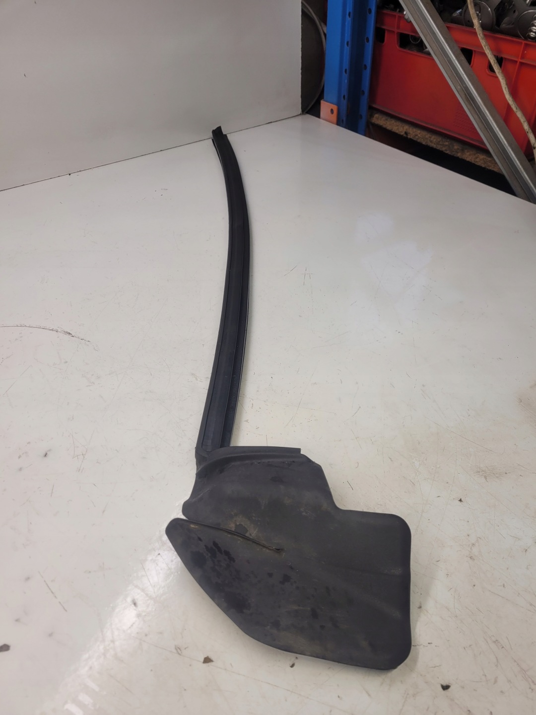 DICHTSATZ TÜR LINKS P AUDI A3 CABRIO 8P7837479B