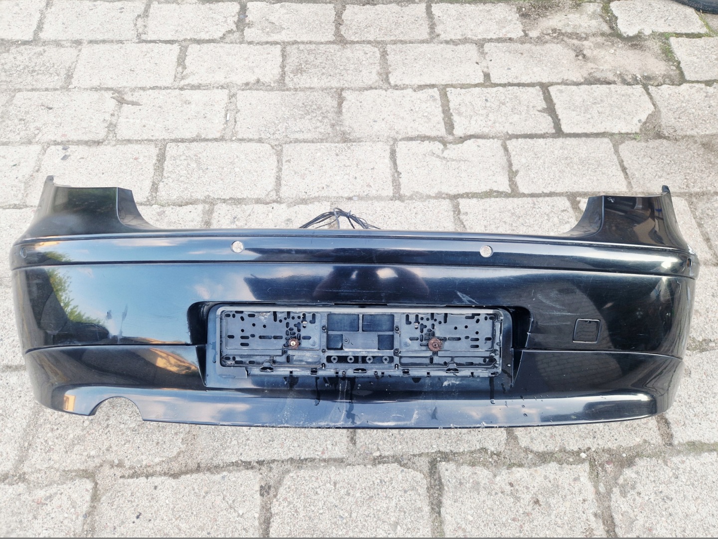 BMW E87 Stoßstange heck TYLNI PDC Farbe 668