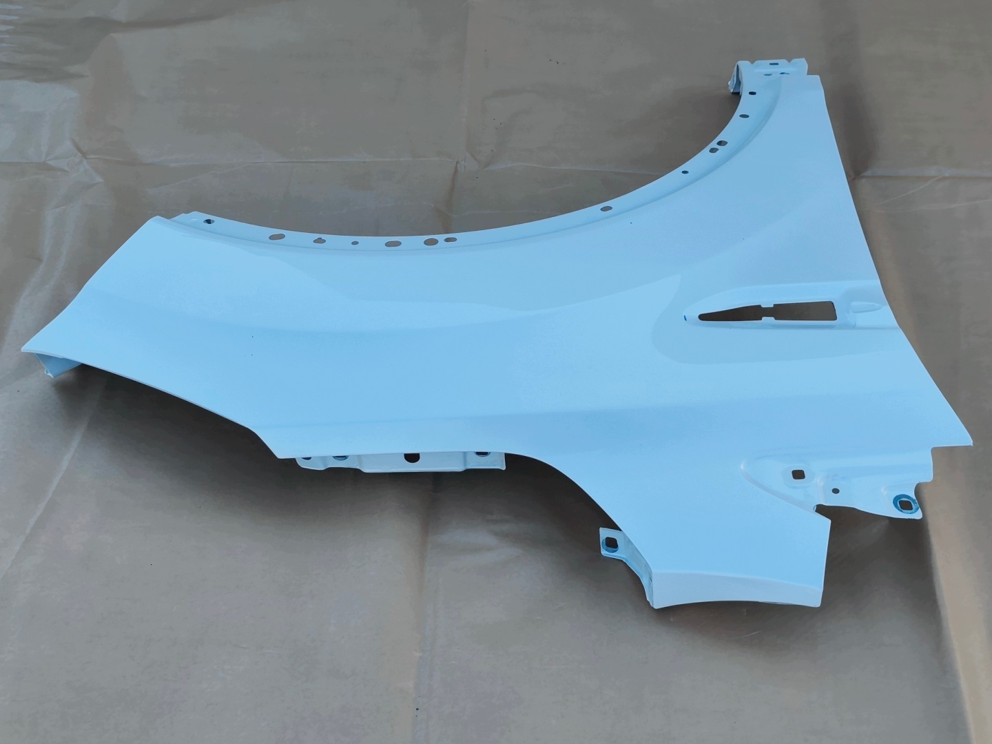 FORD KUGA MK2 LIFT 2016-2019 fender right front BIALA PERLA