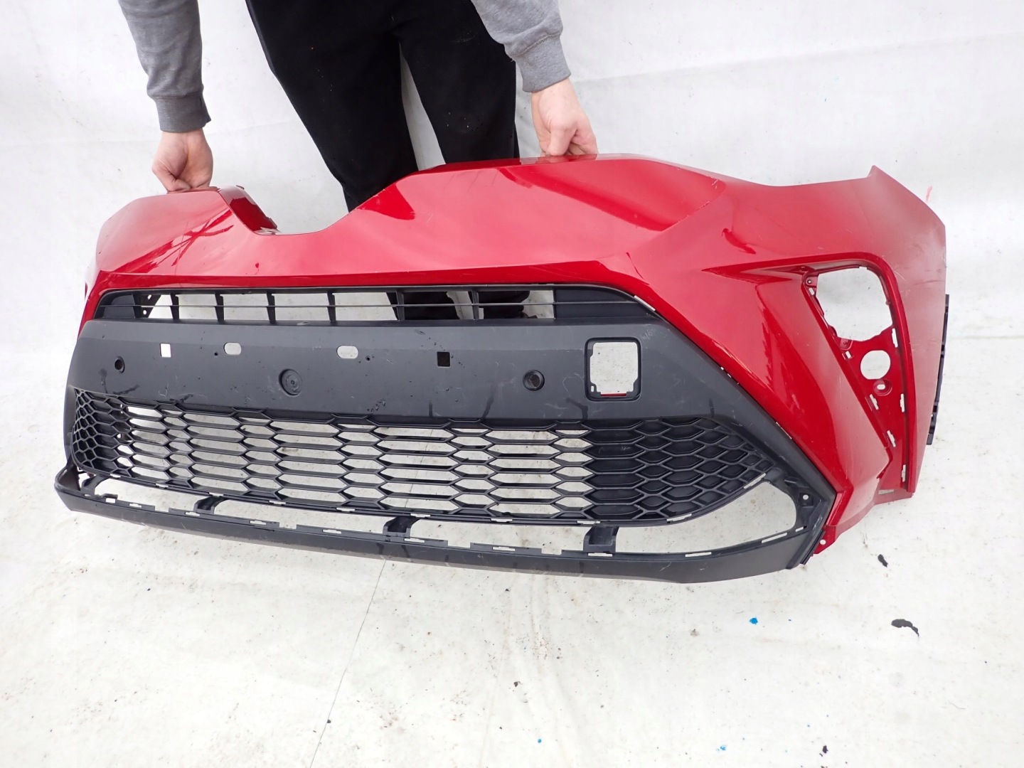 TOYOTA C-HR LIFT 19-> bumper front front PDC