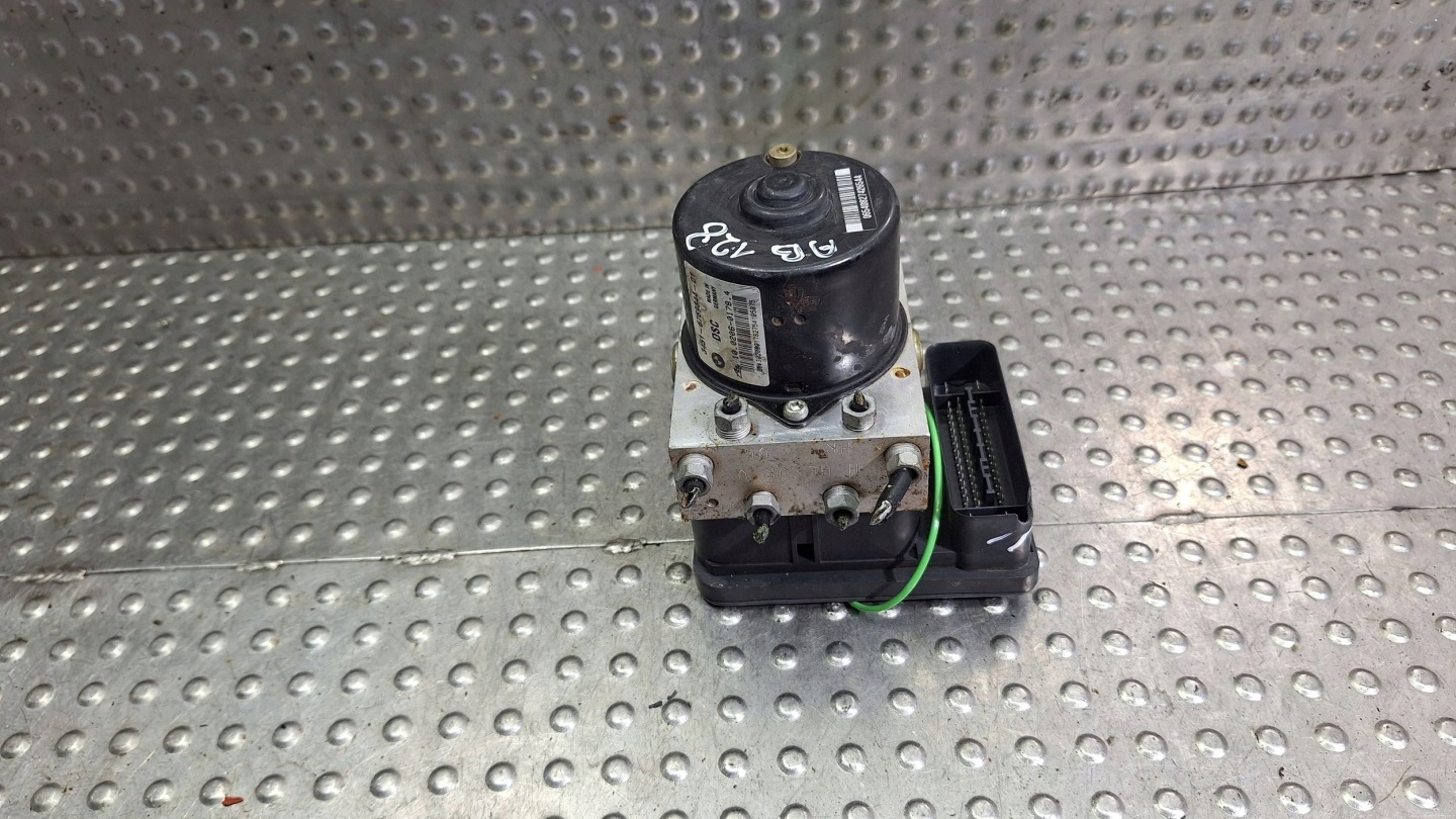 pump control unit ABS 6769845 6769844 BMW E90 E91 E92 E93 E87 E83