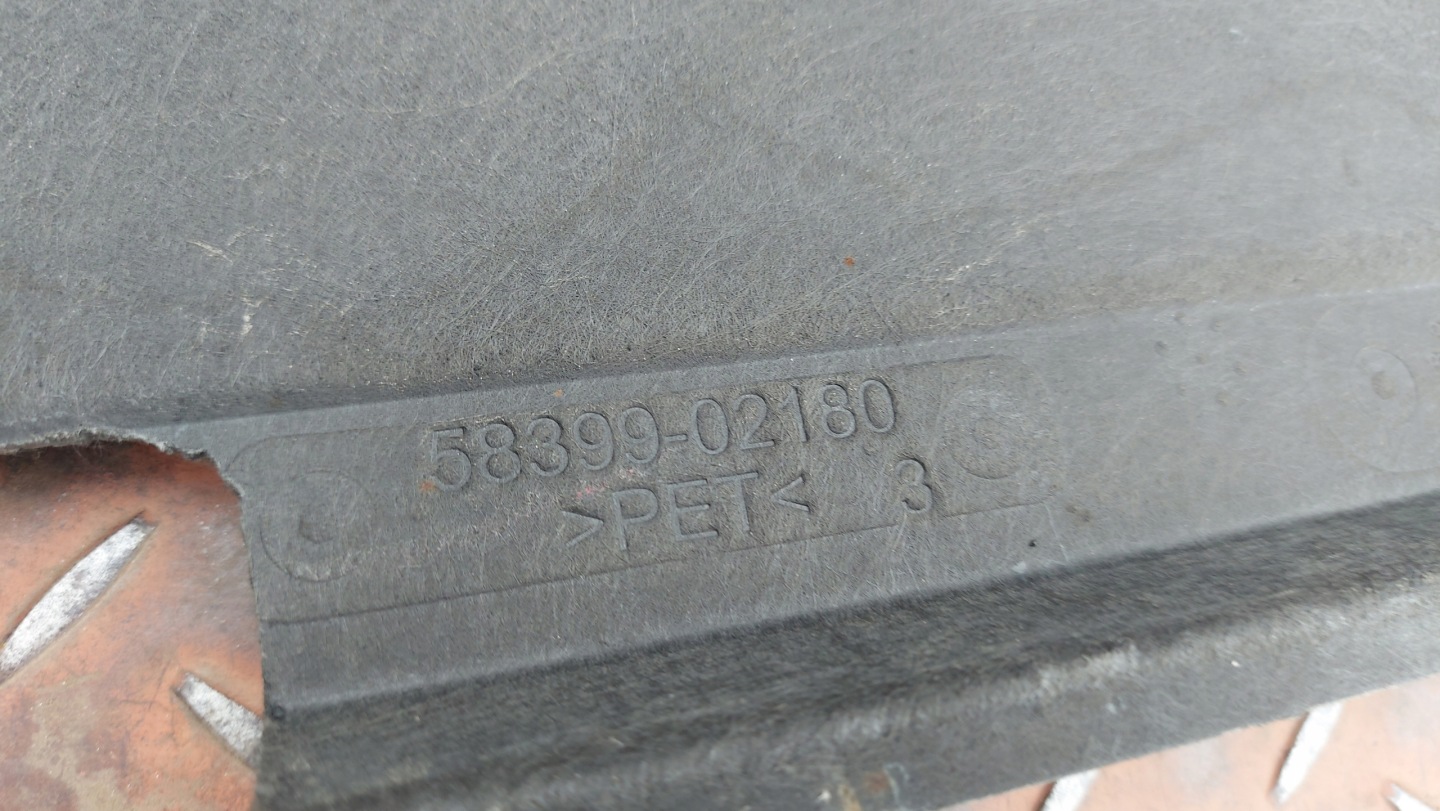 cover below bumper chassis rear rear part TOYOTA COROLLA E21 KOMBI 19