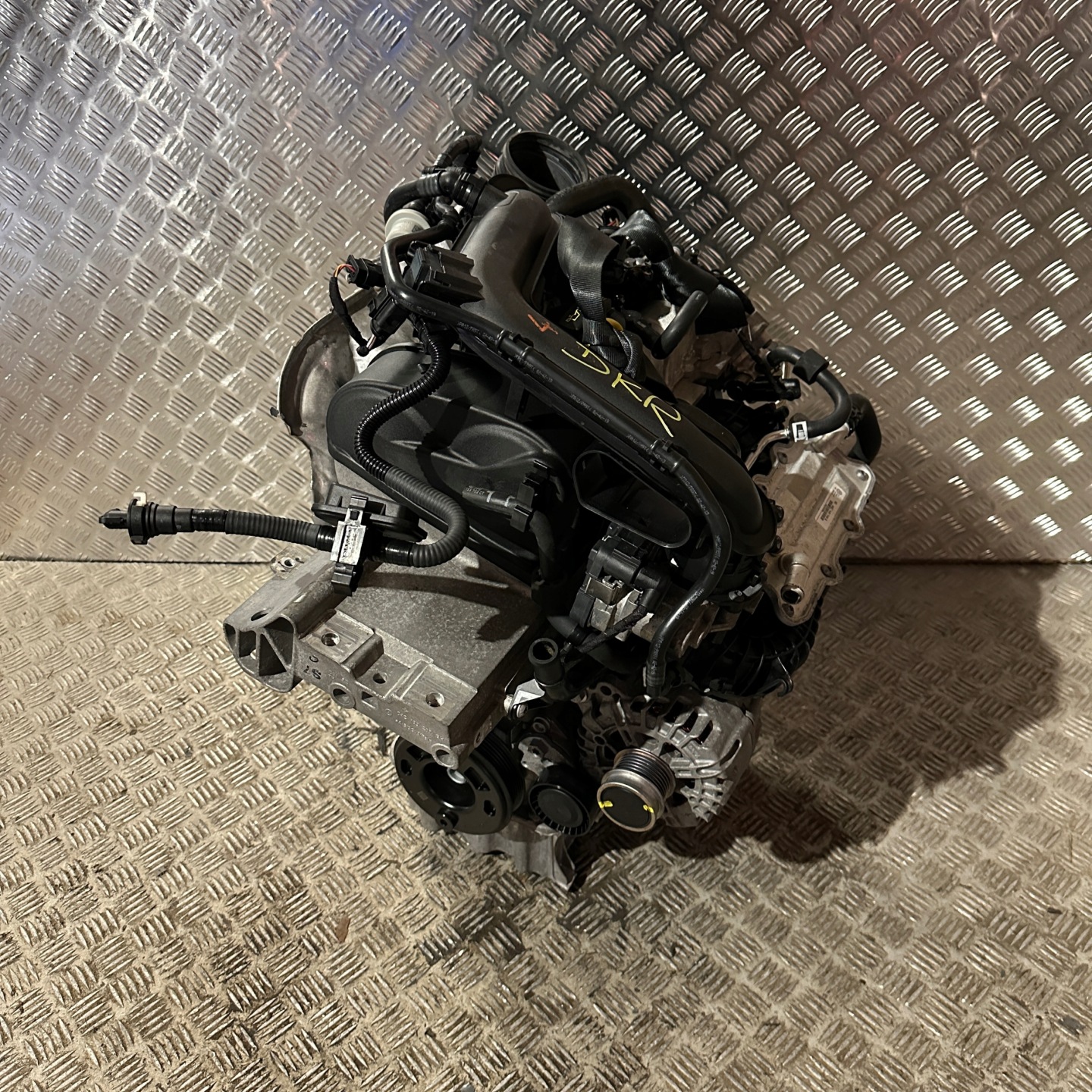 engine MOTOR complete DKR VW SKODA SEAT 1.0 TSI SYMBOL DKR