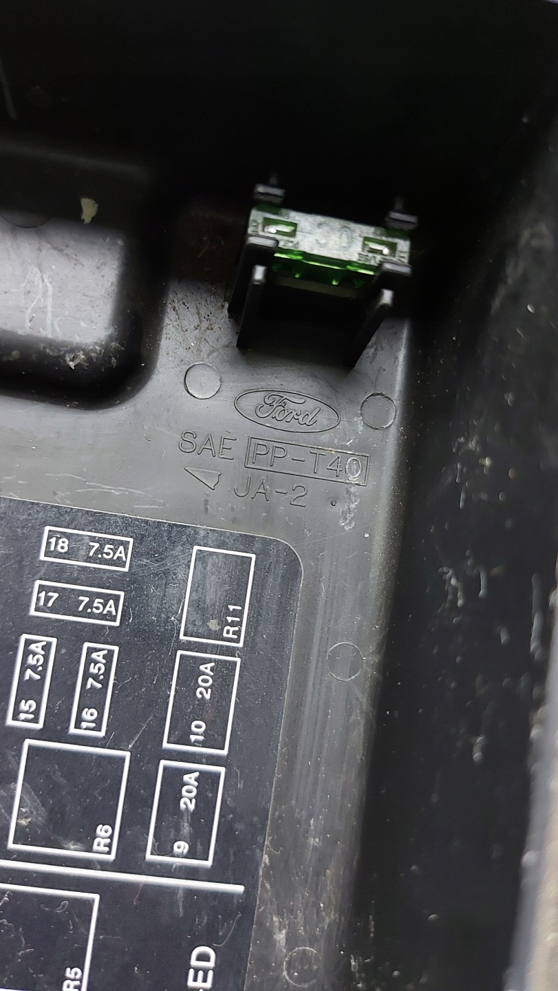 Blende Abdeckung Abdeckung der Sicherungen FORD MONDEO MK2 OE