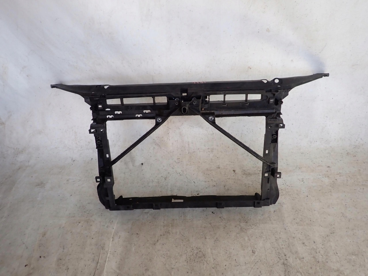 SKODA OCTAVIA III 5E0 support panel for radiators pillar front 5E0805588D